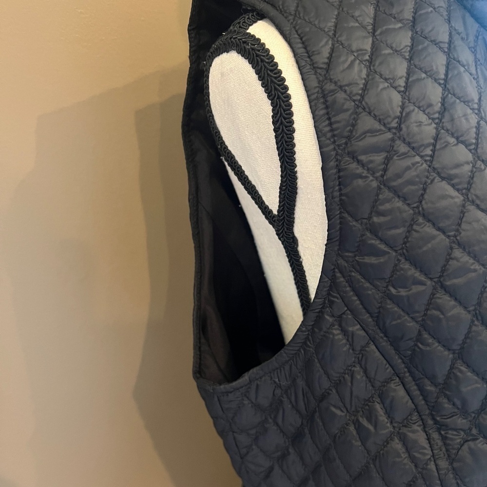 White House Black Market Women's Black Quilted Peplum Vest, Size Large - Picture 5 of 13